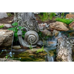 Silly Snail Spitter Fountains